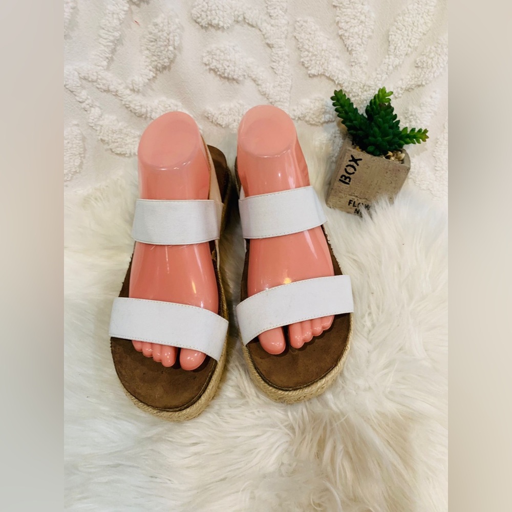 Espadrilles sandals